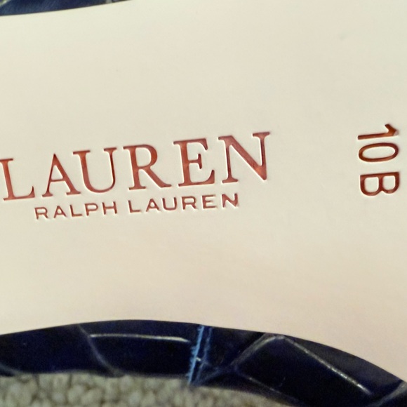 Lauren Ralph Lauren Lindella Reptile Embossed Print Leather Pointed Toe Pumps - Picture 9 of 11